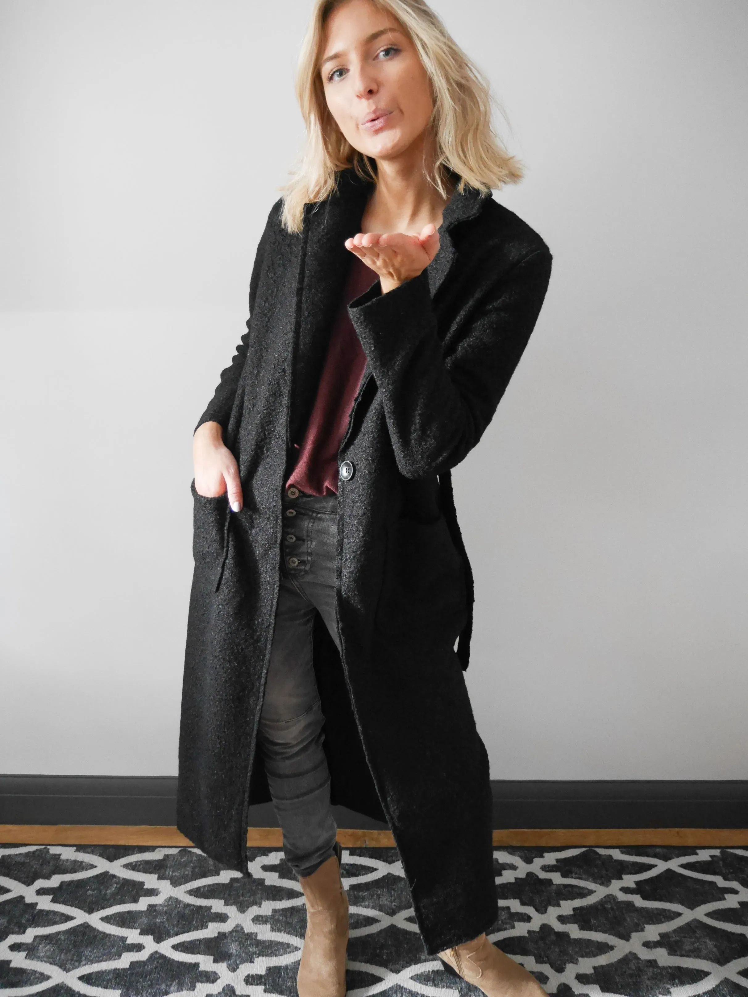 Aria Coatigan Black
