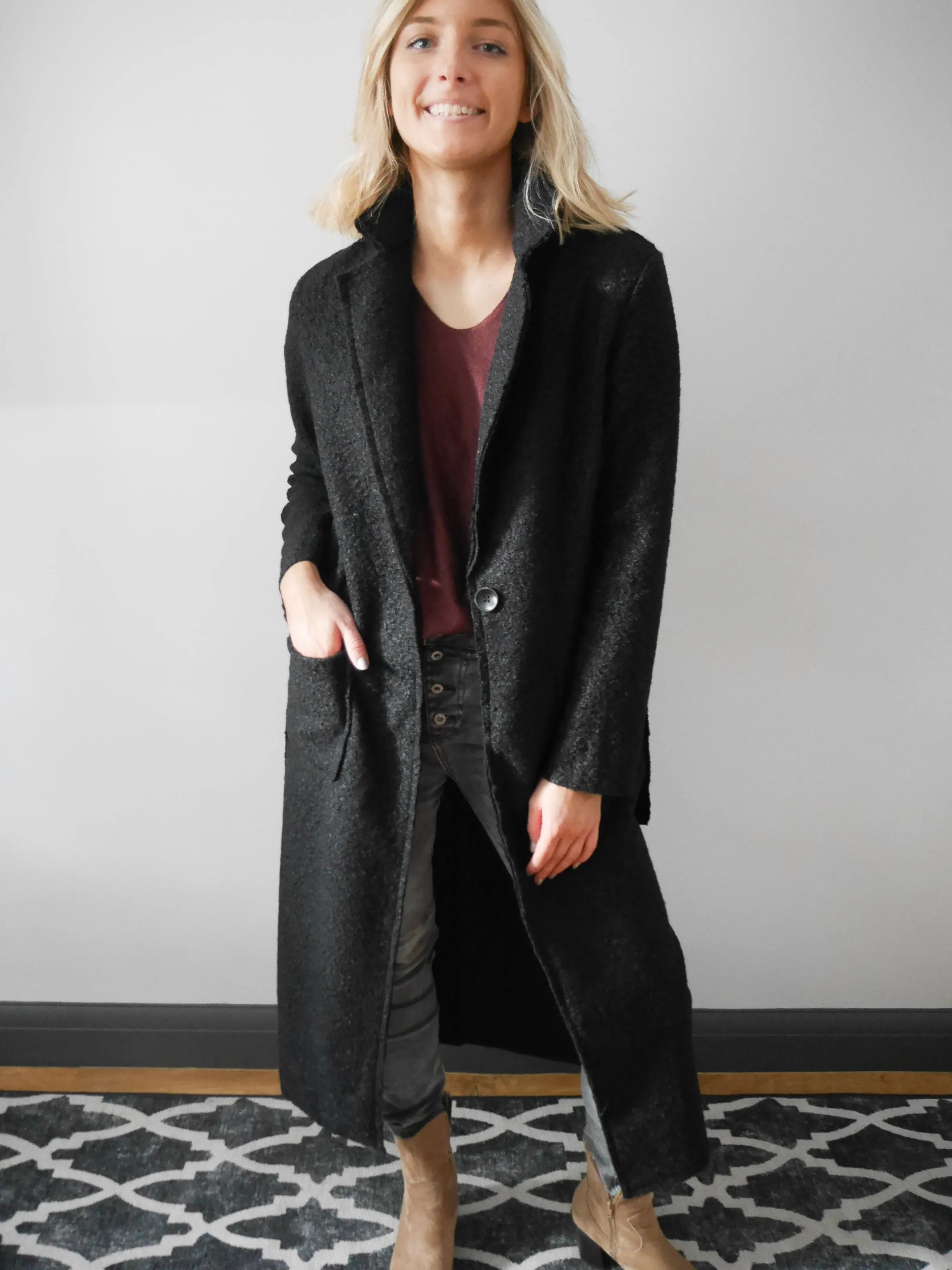 Aria Coatigan Black